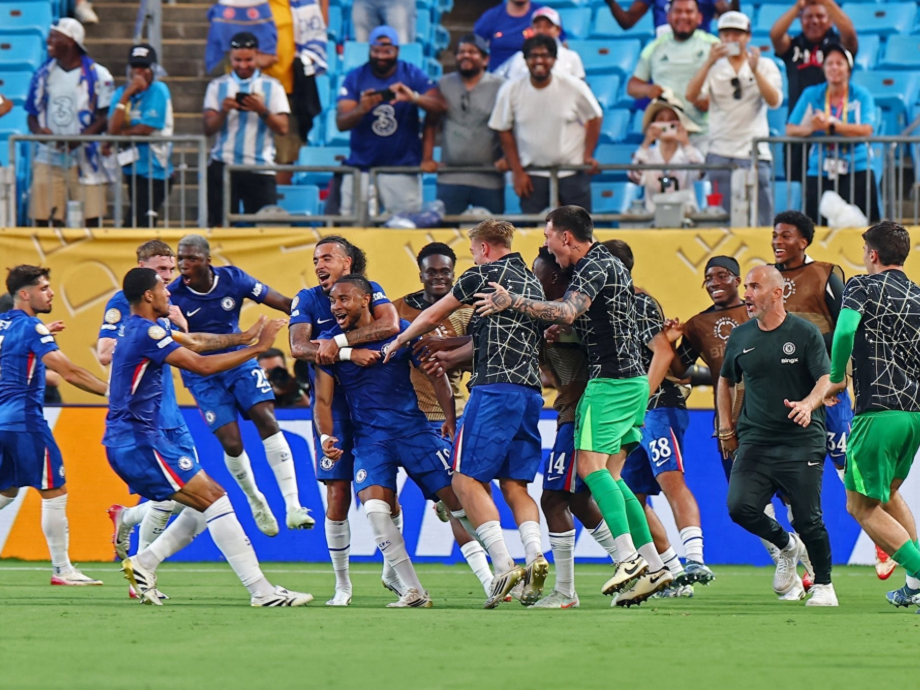 葡萄牙门将科斯塔三扑点球 葡萄牙门将科斯塔三扑点球