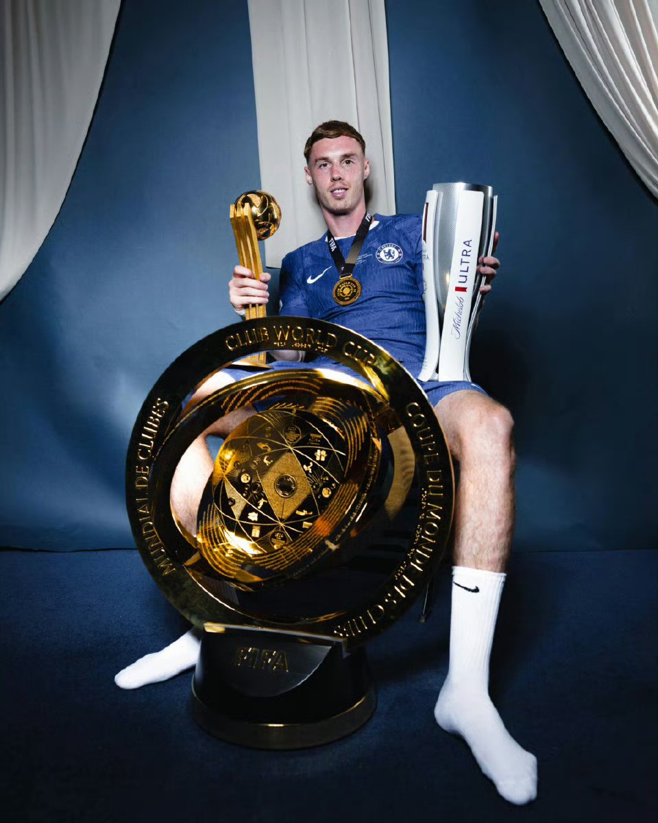 开云体育官-包含赛前体能课后，本菲卡手感冰凉备战葡超，管理层满意，年轻球员得到机会的词条